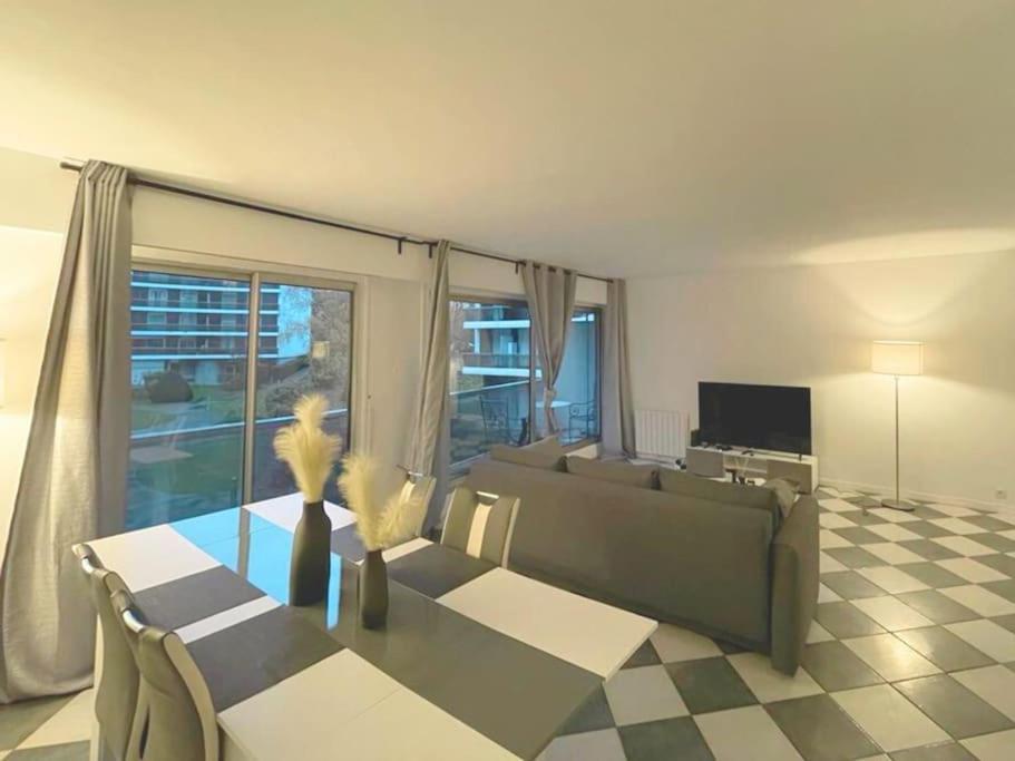 9 Min From Chateau De Vincennes - Paris & Disney Apartment Saint-Maurice  Bagian luar foto